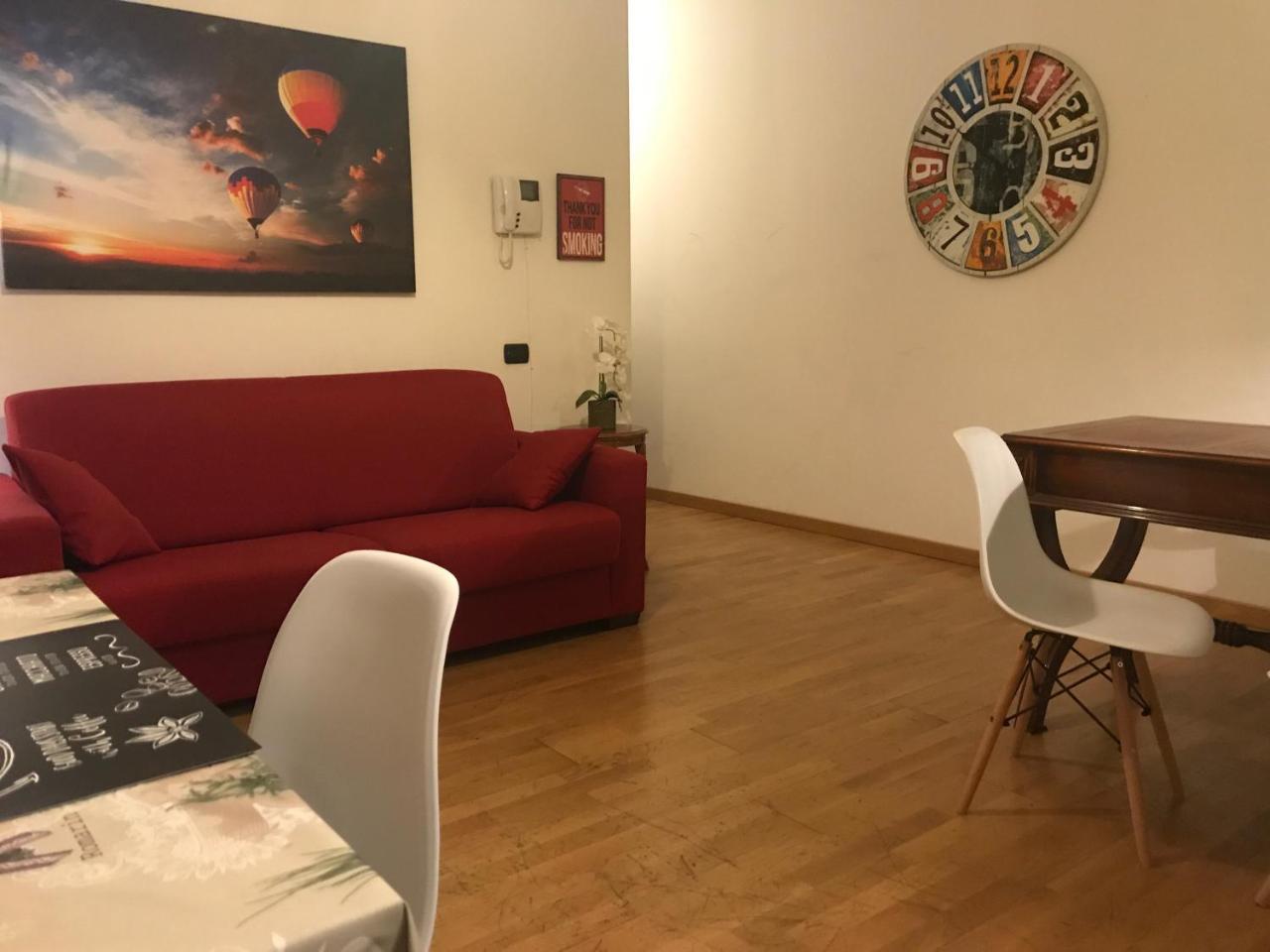Kibilù - Via Falcone Milan Extérieur photo
