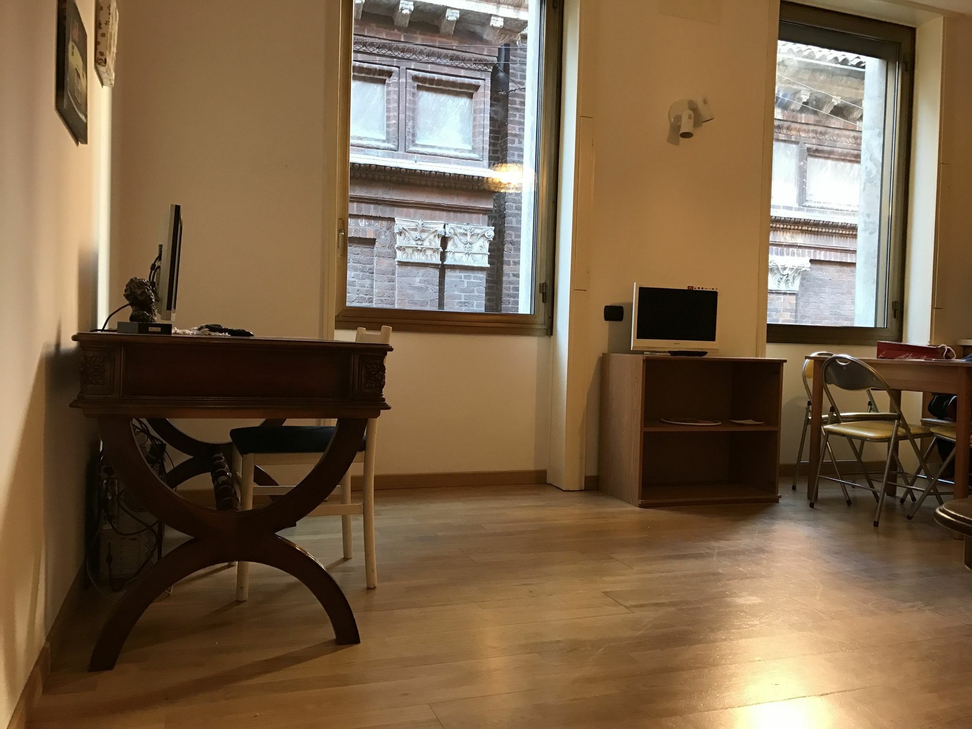 Kibilù - Via Falcone Milan Extérieur photo